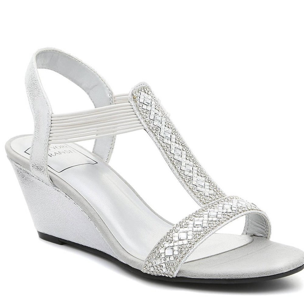 BADGETASTIC WEDGE SANDAL SIZE 6.5M